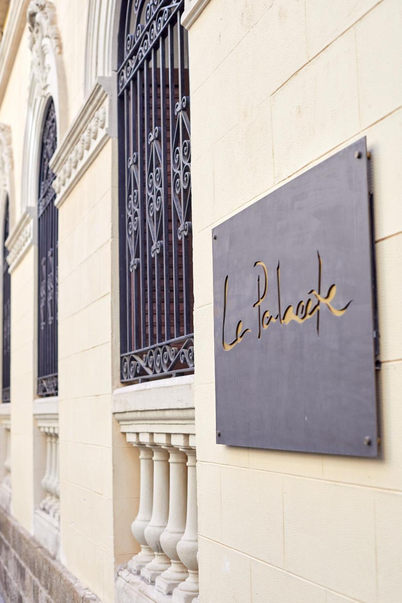 Le Palacete Powered By Sonder บาร์เซโลนา ภายนอก รูปภาพ