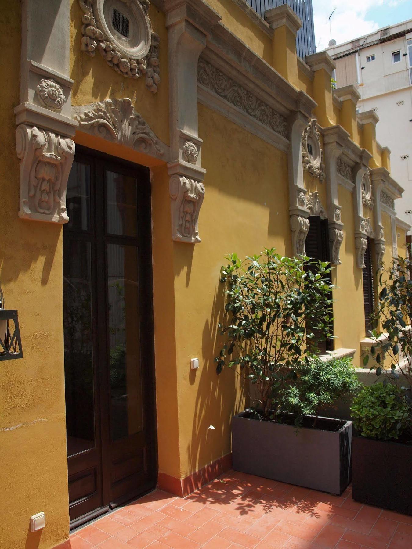 Le Palacete Powered By Sonder บาร์เซโลนา ภายนอก รูปภาพ