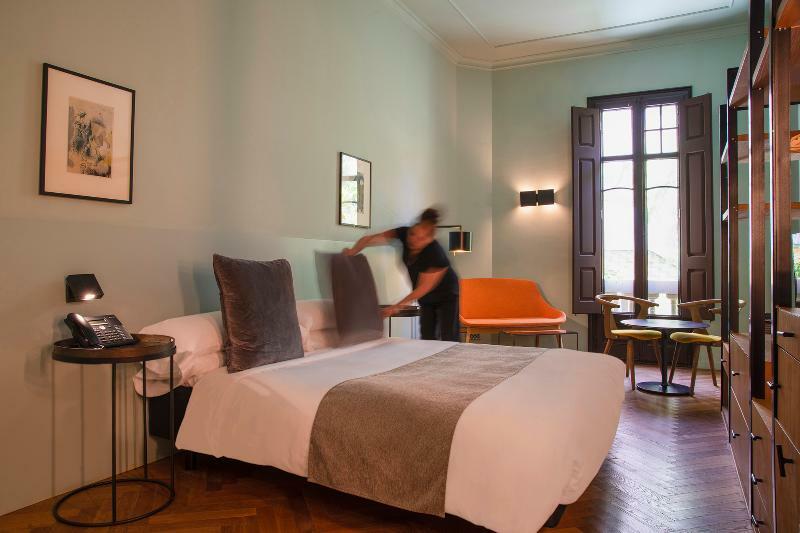 Le Palacete Powered By Sonder บาร์เซโลนา ภายนอก รูปภาพ